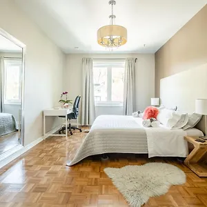 https://gabbys-place-downtown-core.hotelstorontoontario.org