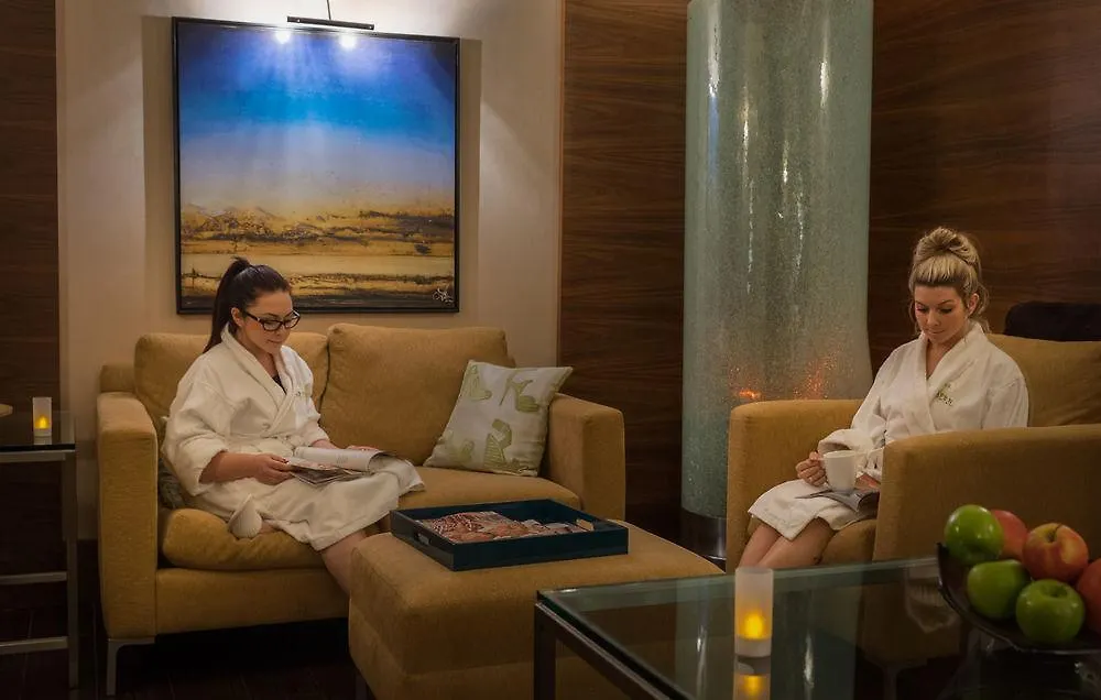 ****  The Sidney Pier Hotel & Spa Canada