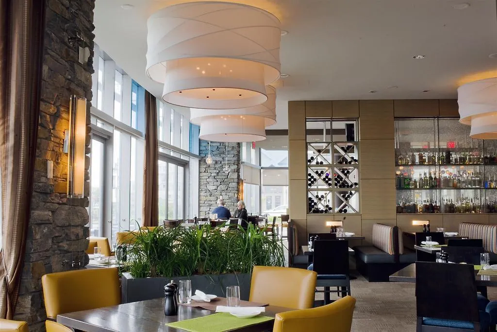 The Sidney Pier Hotel & Spa 4*,  Canada
