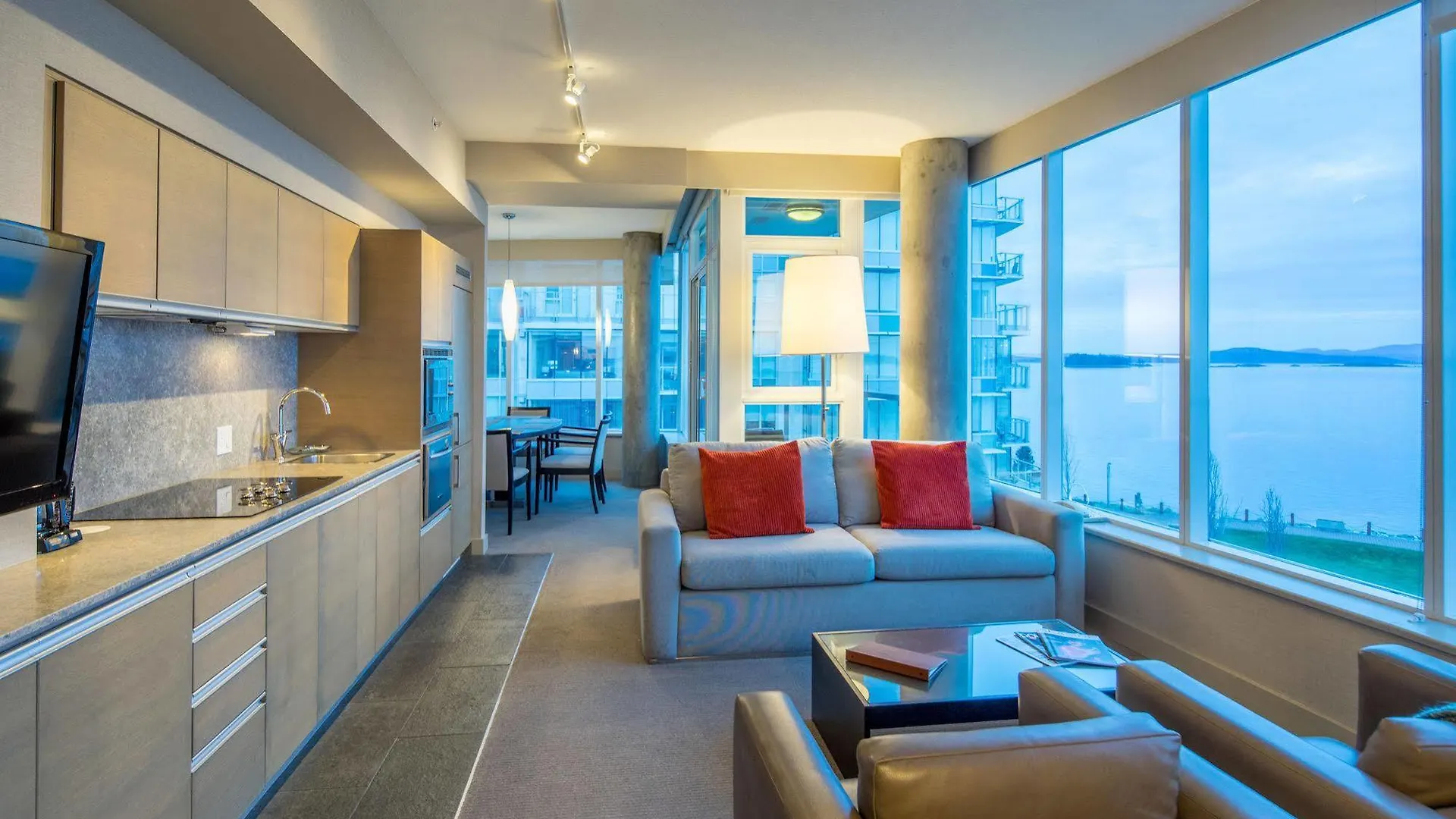 The Sidney Pier Hotel & Spa 4*,  Canada
